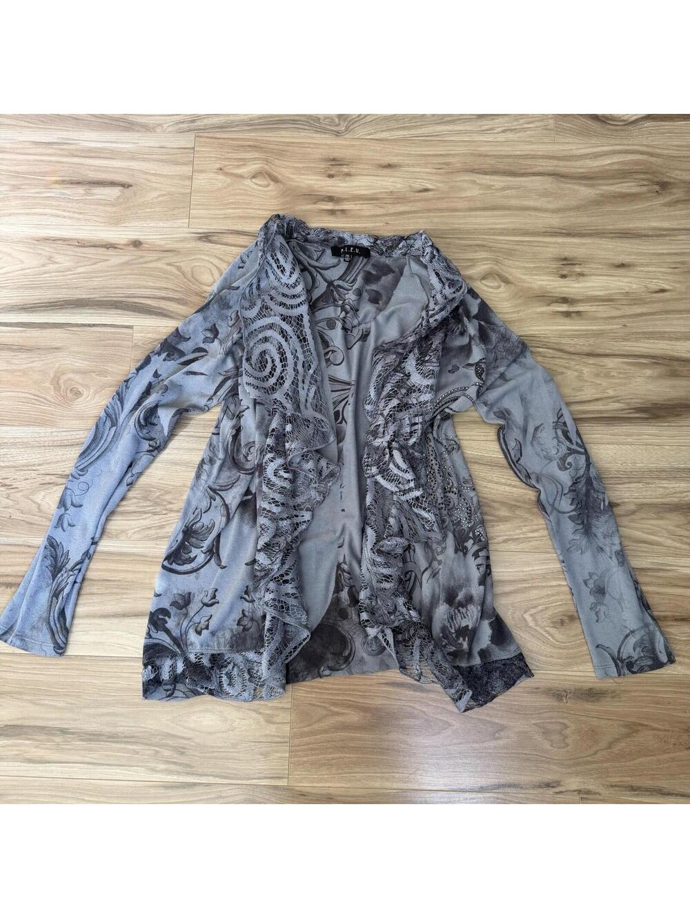 B.L.E.U. Gray Baroque Floral Shrug M Rhinestone Lace Ruffle Whimsigoth Y2K